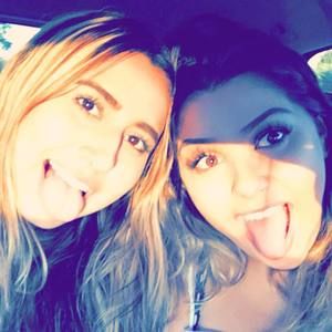 Meet your Posher, Mariana a.